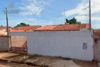 Casa com 36m² e Terreno de 251m² em Araçatuba/SP
