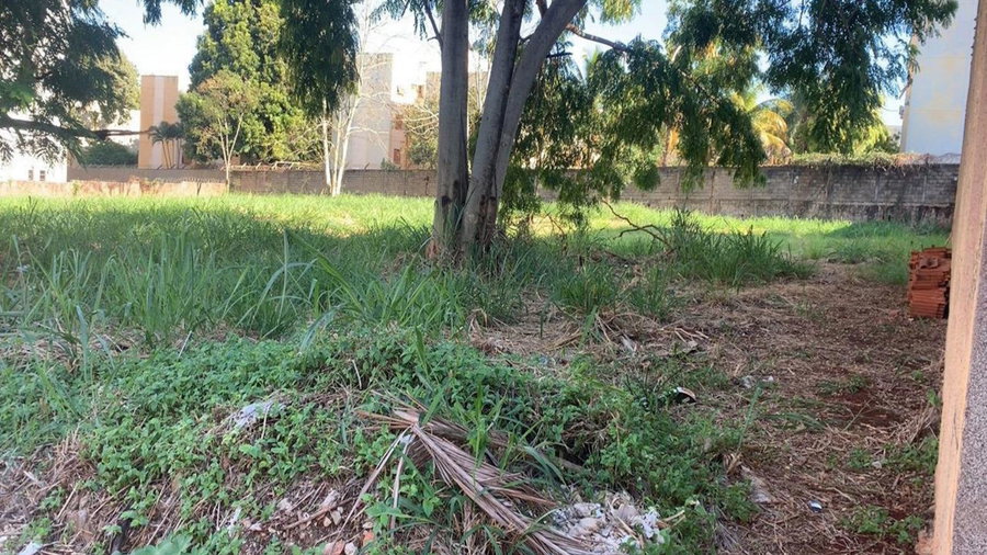 Terreno de 3.085,80 m² em Presidente Médici