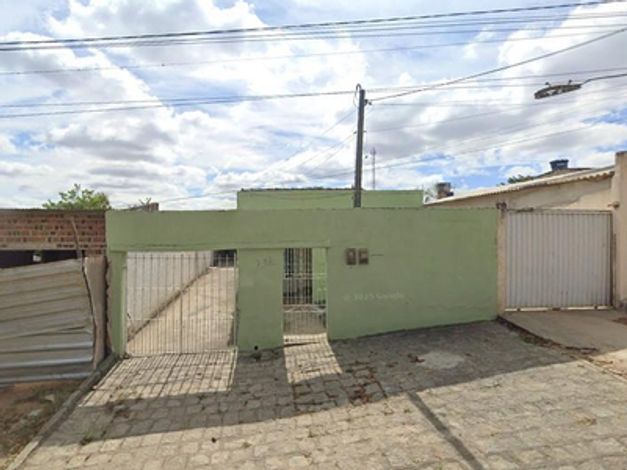 Casa com 3 quartos, 225m², ocupada, São José, Garanhuns/PE