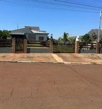 Casa com 170m² construídos em terreno de 504m², ocupada