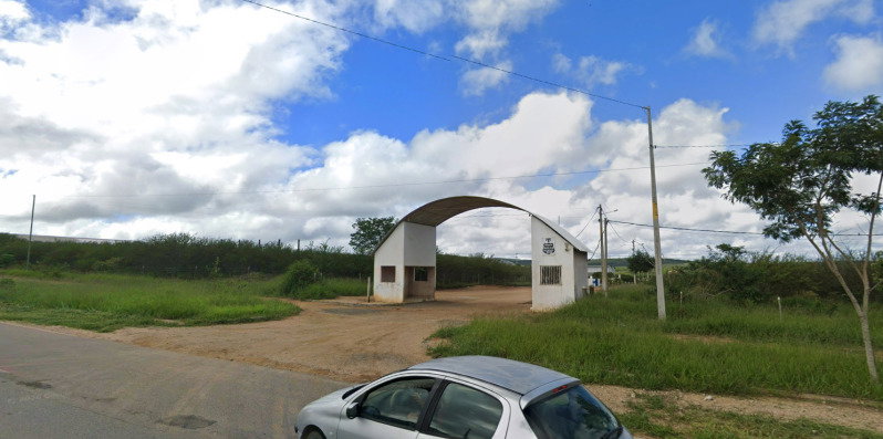 Terreno de 3.200 m² em Loteamento com Localização Privilegiada