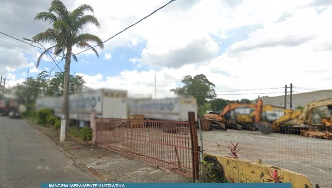 Terreno 900 m² próximo à Rod. Pres. Dutra - Nova Aruj