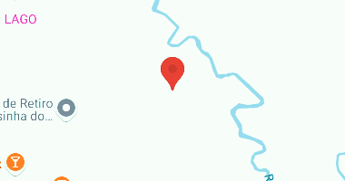 Casa com piscina e amplo terreno em Aragoiânia/GO