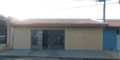 Casa com 45m², 1 quarto, 1 banheiro, ocupada, Jardim Oriente