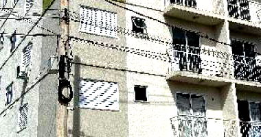 Apartamento com 2 quartos, 1 banheiro e 1 vaga