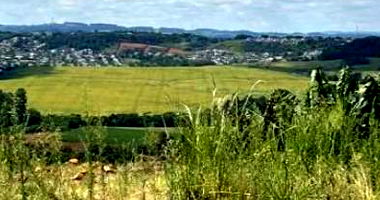 Terreno Urbano 300m² em área alta valorizada, desocupado