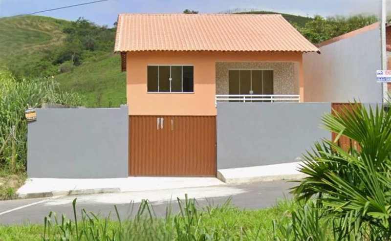 Casa 3 dorms com 93m² em terreno de 480m² em São José do Imbassaí