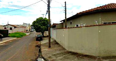 Casa com 95,88m², terreno 125m², parte ideal, Franca