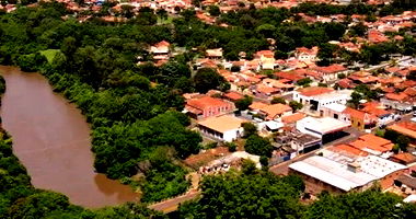 Imóvel Industrial com 4.292m² e 3.332m² Construídos