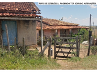 Sítio com 2 casebres, curral e energia elétrica, 38,15 hectares
