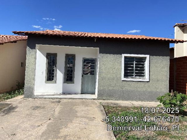 Casa com 2 quartos em Demerval Lobão/PI
