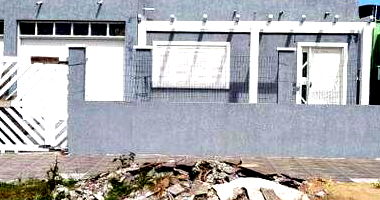 Casa padrão ocupada com 1 vaga e 264m² construída
