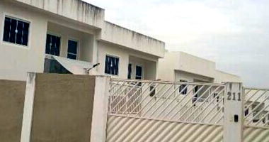 Casa Ocupada em São Gonçalo/RJ com Terreno Amplo