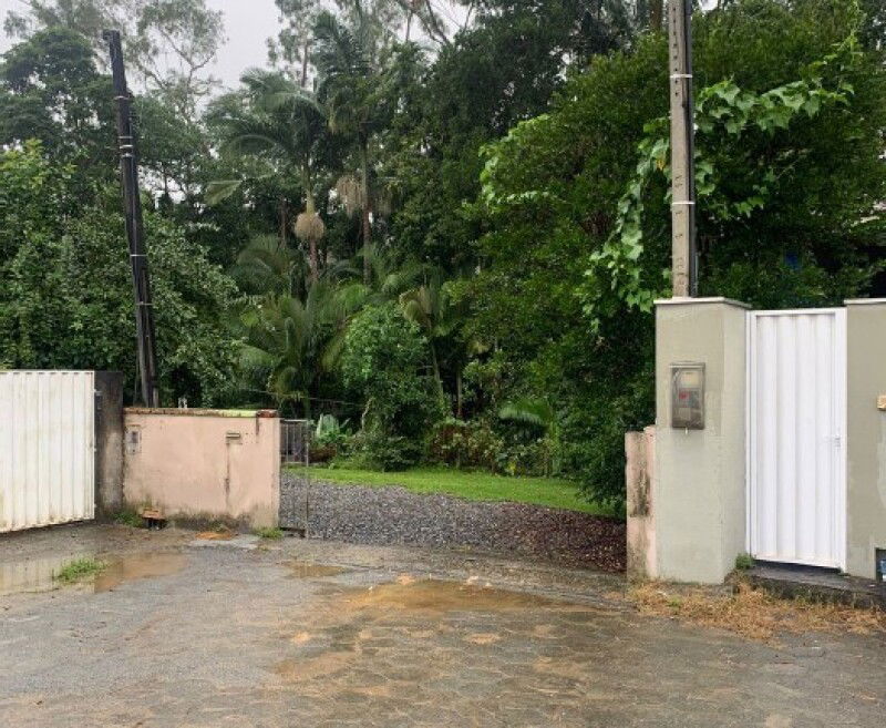 Terreno de 421m² com Imóvel Construído em Blumenau/SC