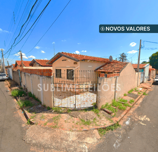 Terreno com casa simples 1 quarto, 120m² construída, 180m² total