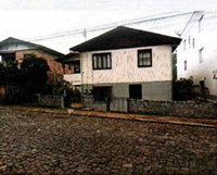 Terreno urbano com casa mista 2 pavimentos 187m² construída
