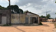 Casa padrão com 3 quartos, 1 banheiro e 1 vaga em Maracaçumé