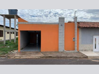Casa Ocupada com 1 Vaga de Garagem e 231m² Construídos