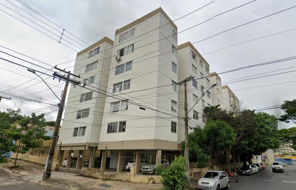 Vaga de Garagem em Edifício com Portaria