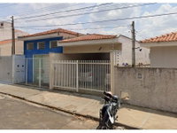 Casa com 3 quartos, 257m² construídos, ocupada