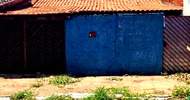 Casa com 30,69m² e terreno de 150m² em Ourinhos/SP