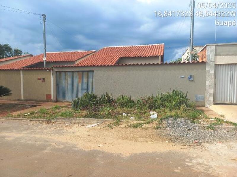 Casa com 2 quartos, 1 banheiro, 1 vaga e 80m² construída