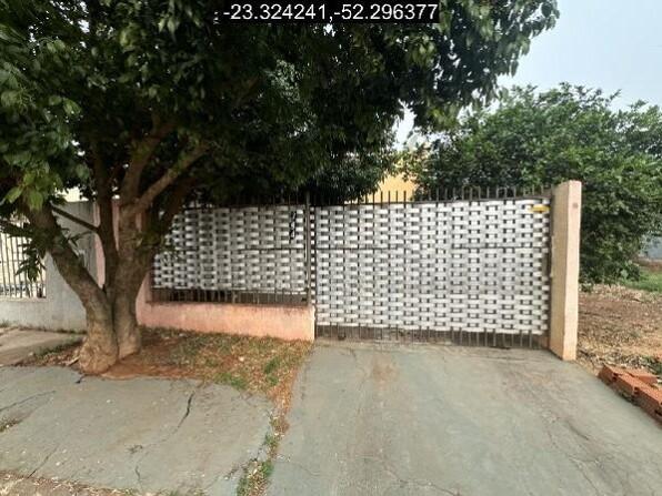 Casa com 2 quartos, 1 banheiro, 60,78m² área privativa e 1 vaga