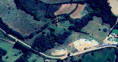 Terreno rural com 11.35 hectares no Sítio da Bica, parte plana e declive