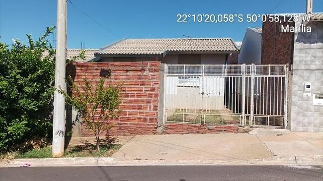 Casa com 2 quartos, 1 banheiro, vaga de garagem e 45,59m² privativos