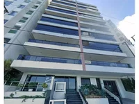 Apartamento com 2 vagas em Guarapari/ES -