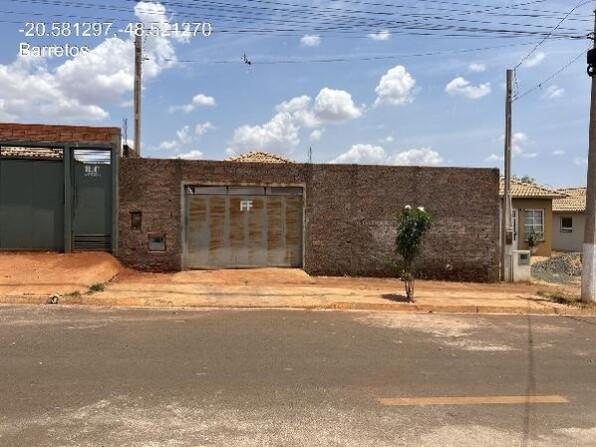 Casa com 2 quartos, 1 banheiro, 45,47m² área privativa, 1 vaga