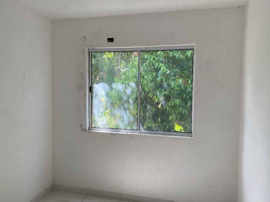 Apartamento com 85m² construídos, 1 vaga