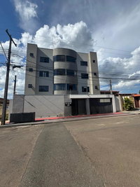 Apartamento com 3 quartos, 2 banheiros e vaga de garagem