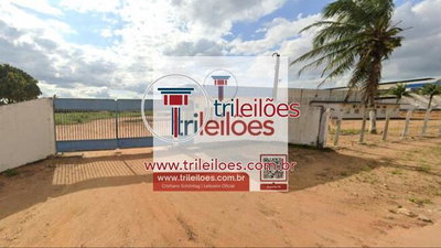 Área de 19.234m² com benfeitorias em Arapiraca/AL