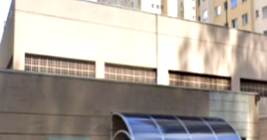 Apartamento com 2 Dormitórios e 1 Vaga em Saúde