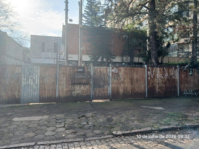 Prédio Comercial de 2 Pavimentos com 1.200 m²