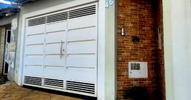 Casa com 1 vaga de garagem, 125m² de terreno, desocupada