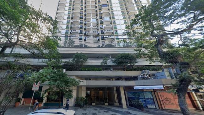 Apartamento 91m² com 2 vagas no Leblon