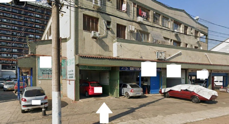Loja comercial com mezanino no Bairro Azenha
