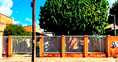 Casa em Sinop com 162m² construída e terreno de 600m²