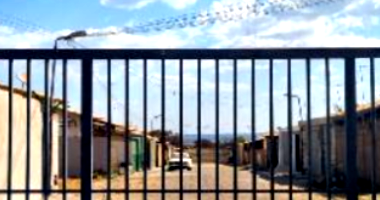 Casa em Luziânia/GO com 55m² e 2 quartos