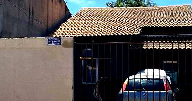 Casa com 2 quartos e 180m² de terreno em Várzea Grande/MT