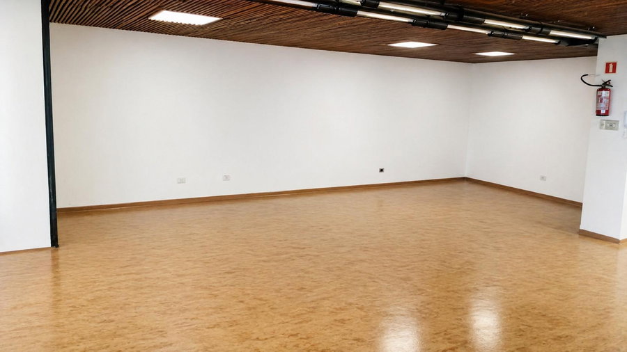 Conjunto Comercial com 172m² no Edifício Goiás - Curitiba
