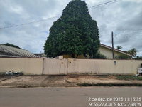 Casa com 3 quartos, 2 banheiros e 2 vagas de garagem