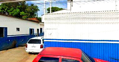 Imóvel Comercial com Barracão e 2 Salas, Centro, Unaí