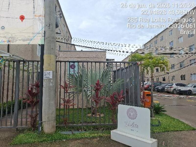Apartamento com 2 quartos e vaga de garagem em Guaratiba