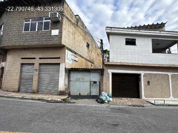 Casa com 2 quartos e 1 banheiro em São João de Meriti - RJ