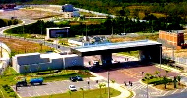 Lote de esquina em condomínio com 228,58m² em Cuiabá/MT