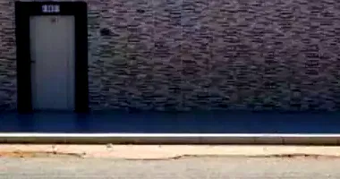 Casa em leilão com 3 quartos e 110m² construída