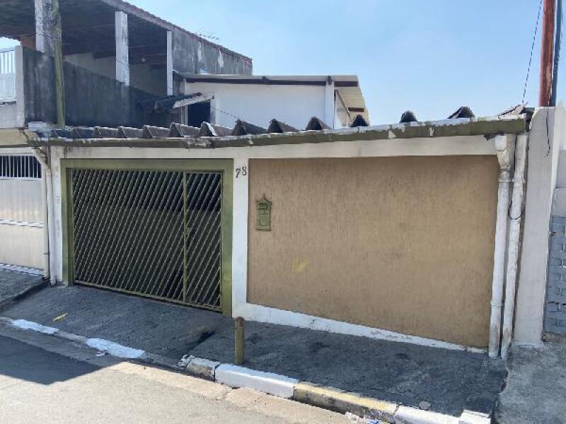 Casa com 3 quartos em Osasco/SP